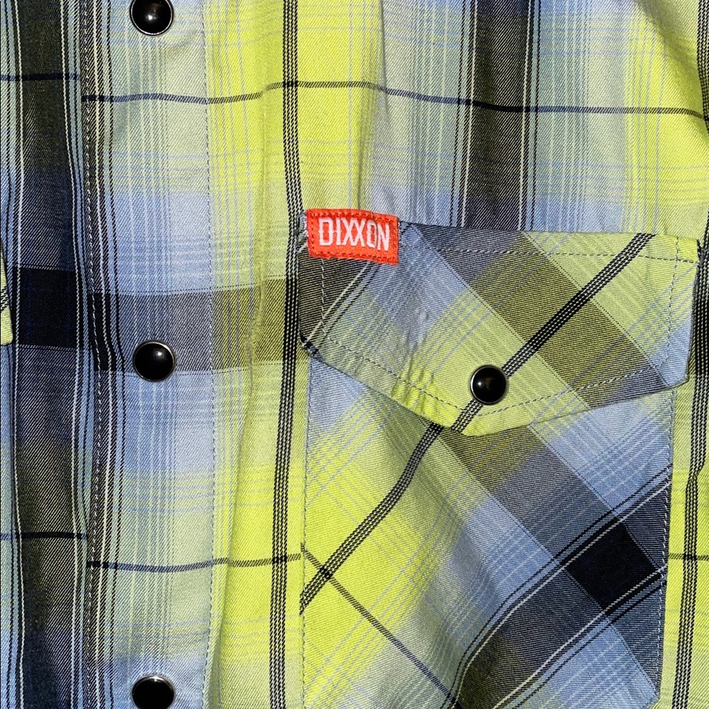 DIXXON Men's Green and Black Plaid Shirt Size Medium very good condition - Picture 3 of 3